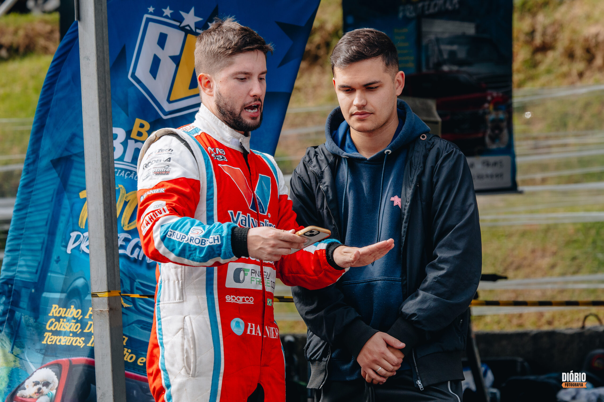 Matheus Sartor em drift na pista
